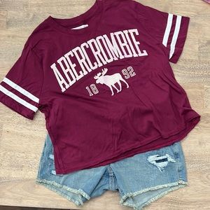 NWOT Abercrombie Kids Tee